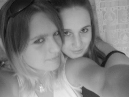 3ll3 3t m0i